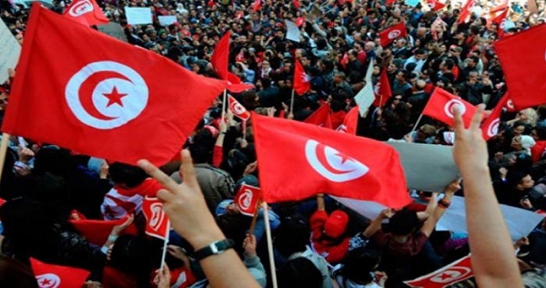 دستور جديد في تونس.. وسؤال وحيد سيتضمنه الاستفتاء